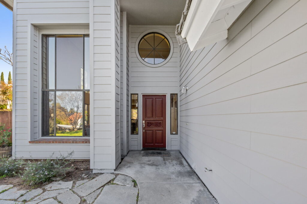 Siding installation in San Diego by PBH Builders (2)